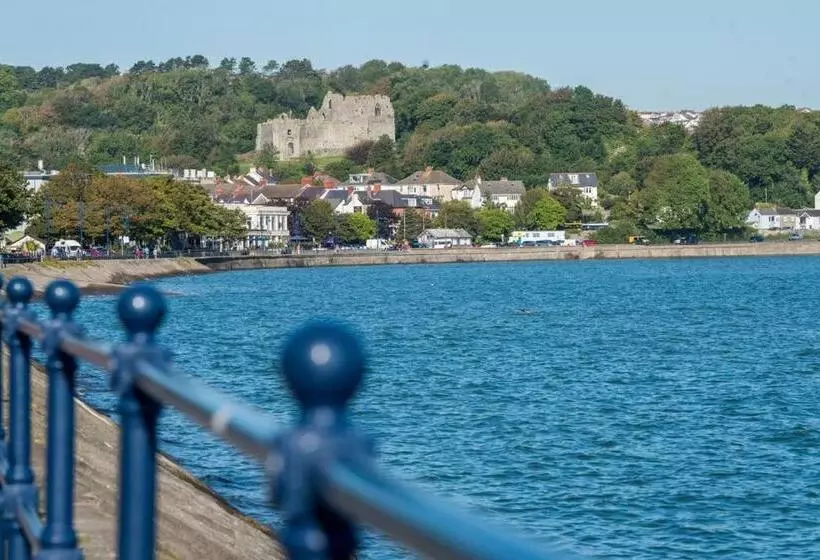 Hotelli Oyster House