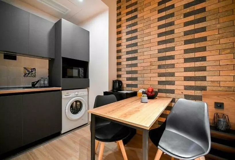 Rooms Apart Hotel By Red