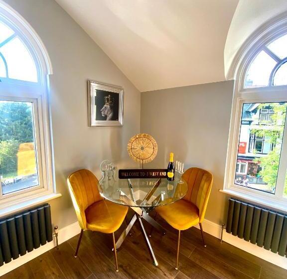 3 West End Boutique Apartment