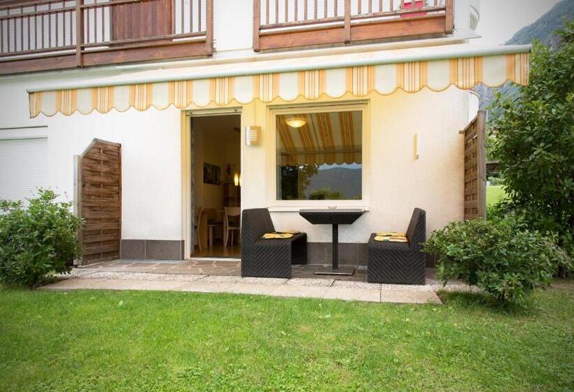 مبيت وإفطار Garni Grüner Baum