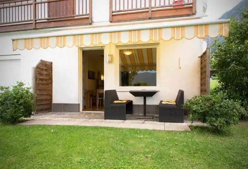 ベッドアンドブレックファースト Garni Grüner Baum