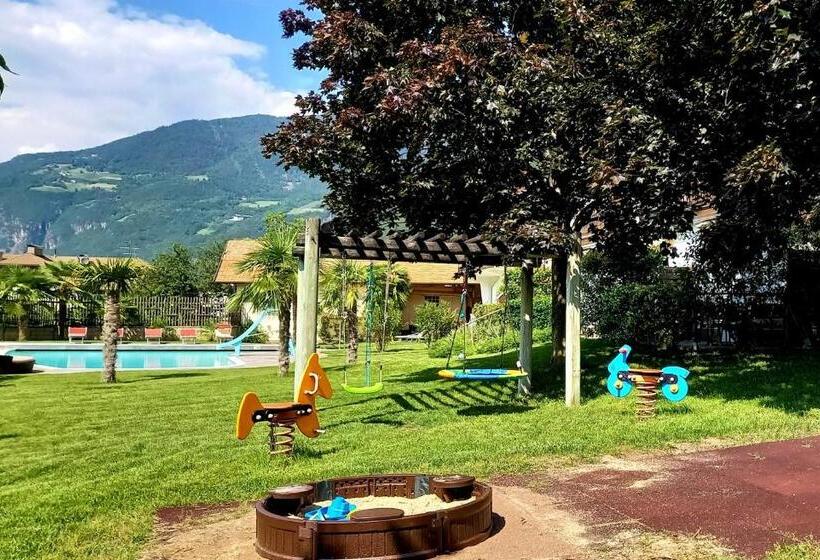 مبيت وإفطار Garni Grüner Baum