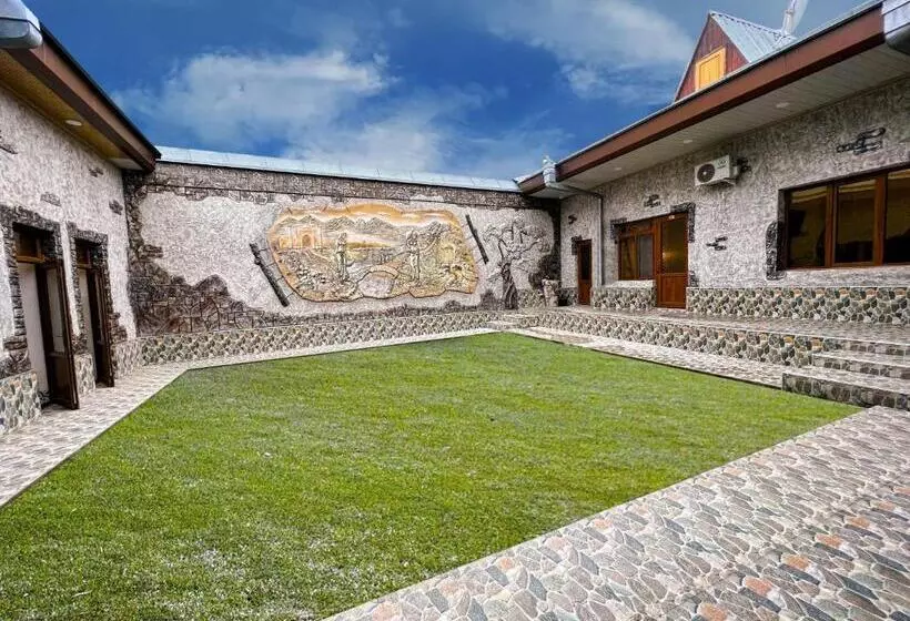 Hotelli бутик отель Chorbog