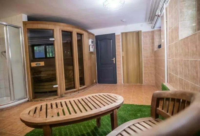 Hotelli 4 évszak Völgy