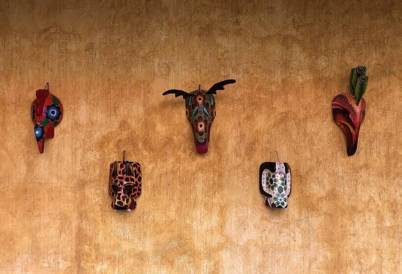 هتل Casona Del Conquistador