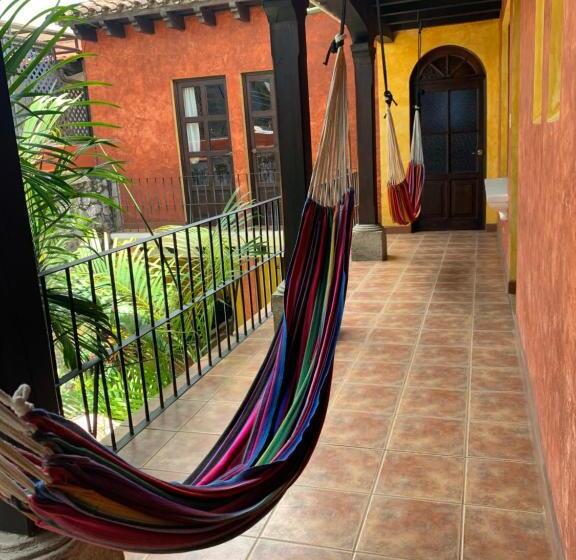 هتل Casona Del Conquistador