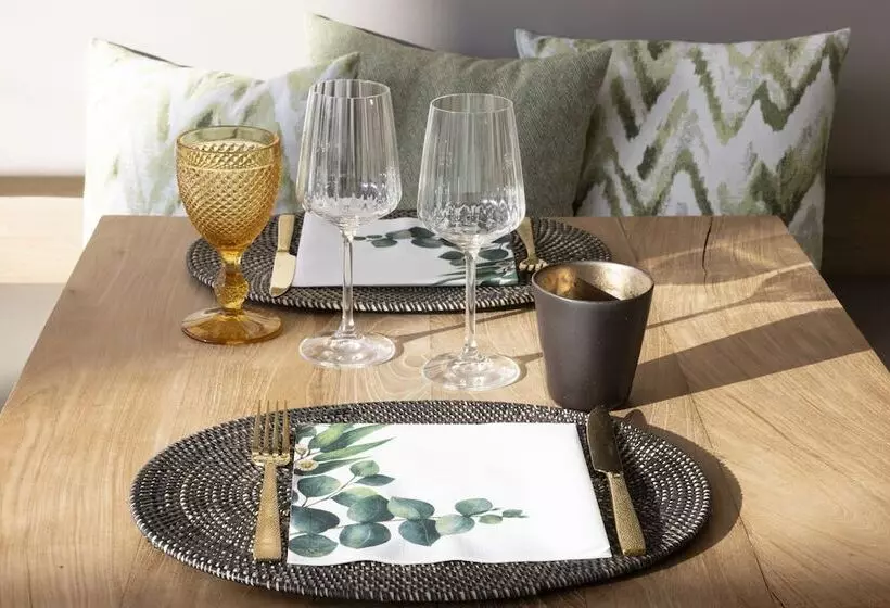 ホテル MYND Yaiza