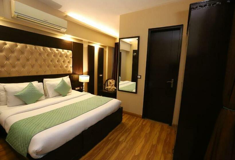 Hotel Palm Grand Naraina New Delhi Couple Friendly Local Ids Accepted
