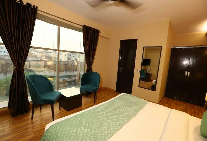 Hotel Palm Grand Naraina New Delhi Couple Friendly Local Ids Accepted