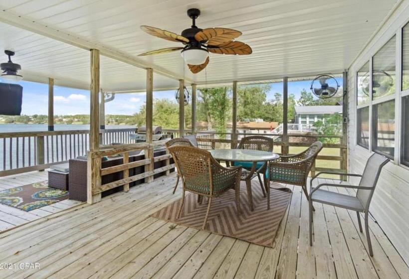 The Fifth Promise A Cozy Lakehouse Retreat