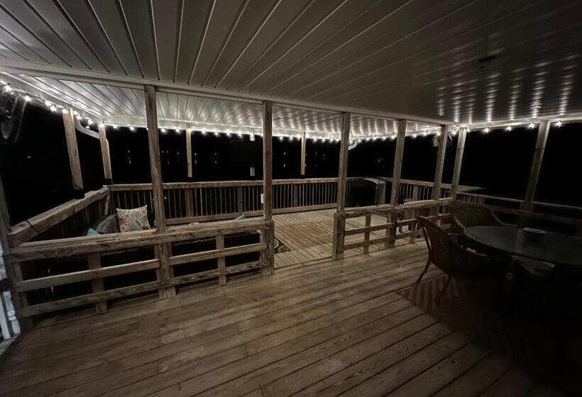 The Fifth Promise A Cozy Lakehouse Retreat