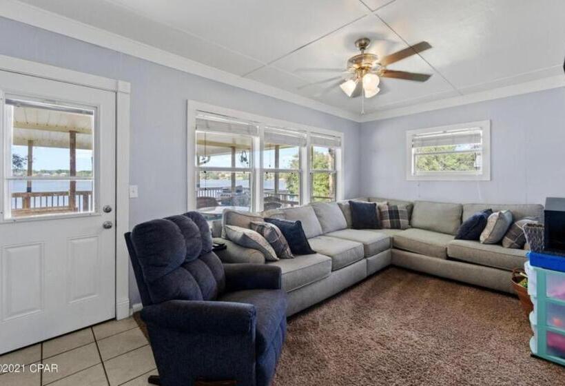 The Fifth Promise A Cozy Lakehouse Retreat