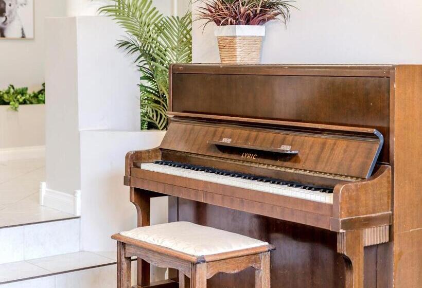 Aqua La Vista Mandurah