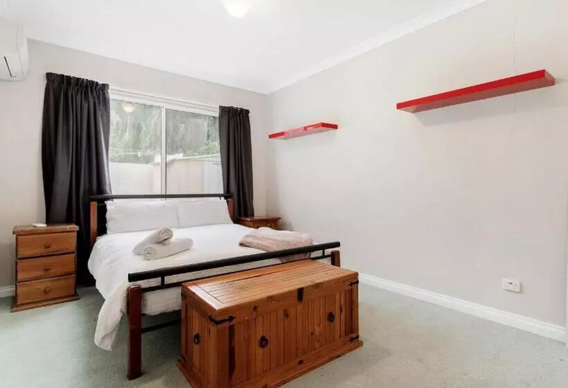 Aqua La Vista Mandurah