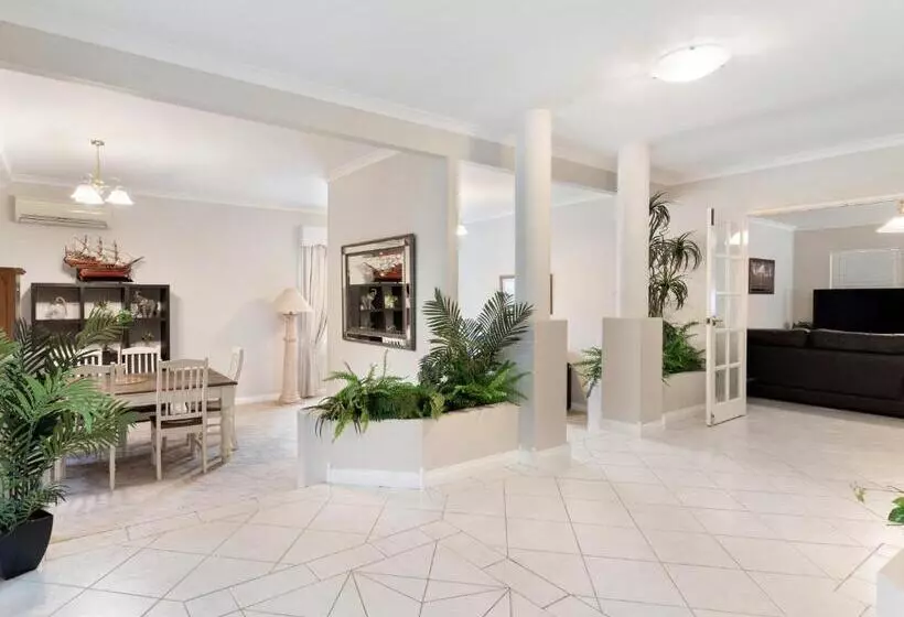 Aqua La Vista Mandurah