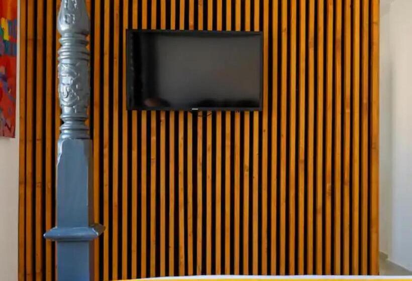 Casa De La Luz With Hot Tub