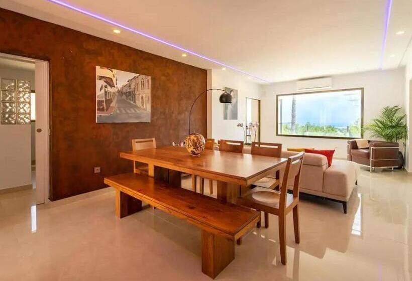 Casa De La Luz With Hot Tub