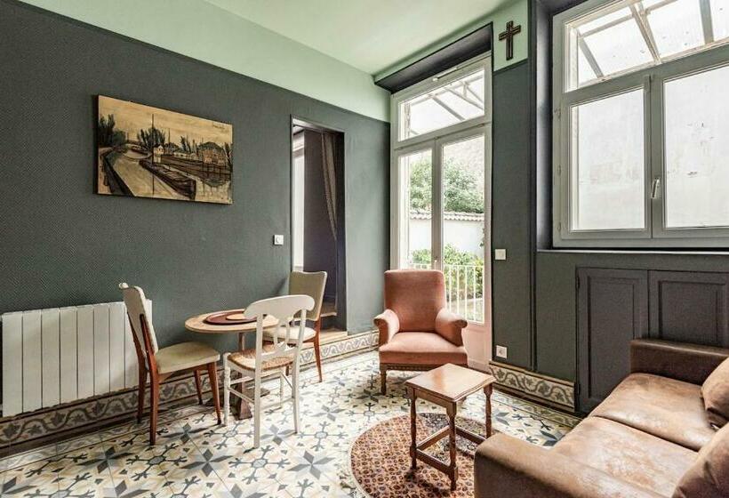 בית מלון כפרי Suites Du Général Leclerc