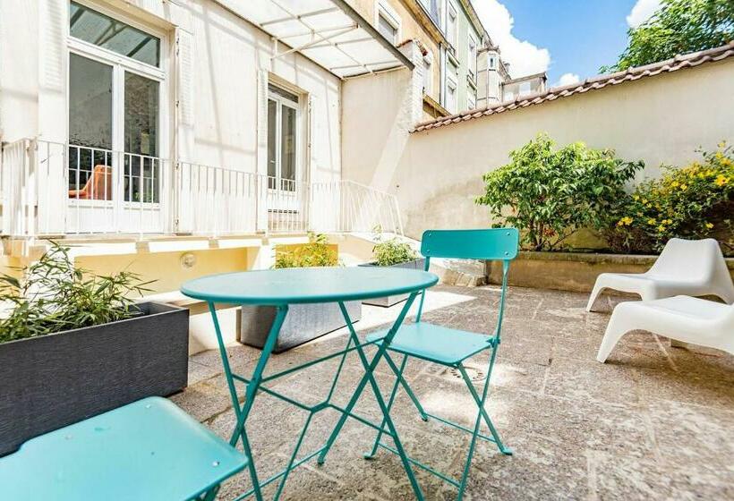 בית מלון כפרי Suites Du Général Leclerc