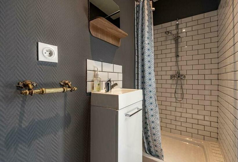 בית מלון כפרי Suites Du Général Leclerc