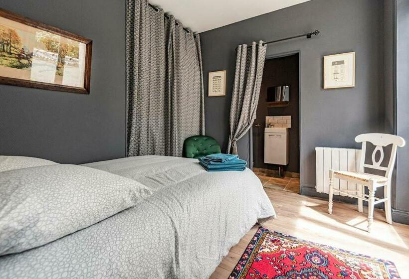 בית מלון כפרי Suites Du Général Leclerc