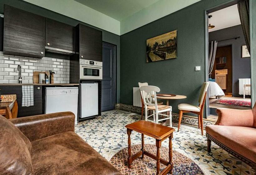 בית מלון כפרי Suites Du Général Leclerc