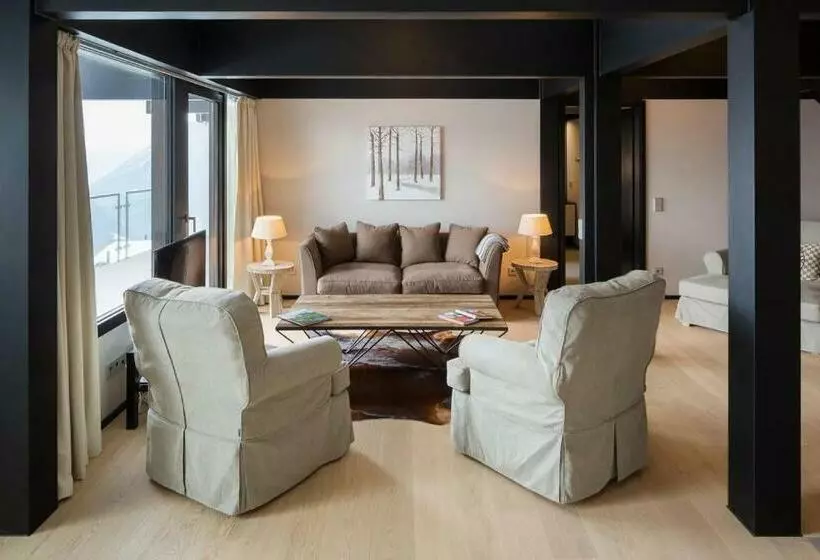 Lauchernalp Resort Residences