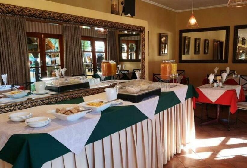 צימר Rooiberg Resort & Events Venue