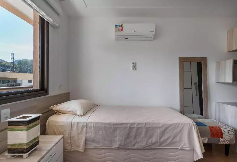 Cobertura Exclusiva Com Jacuzzi Privativa No Coração De Itaipava