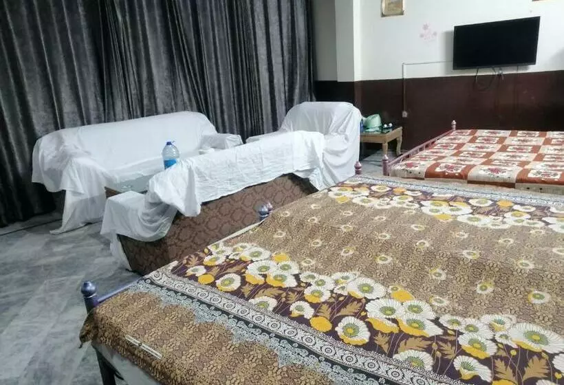 Hajveryinn_hotel Lahore