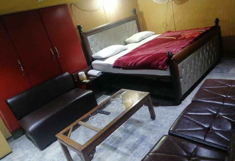 Hajveryinn_hotel Lahore