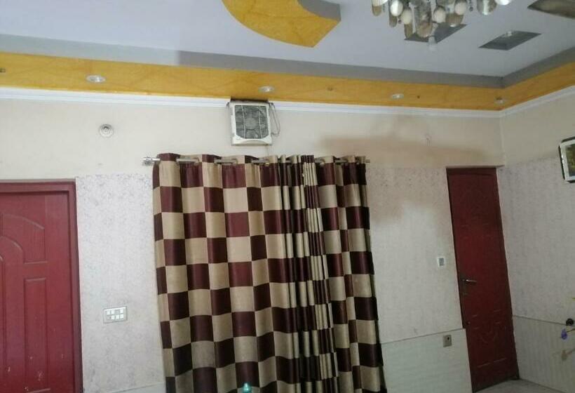 Hajveryinn_hotel Lahore