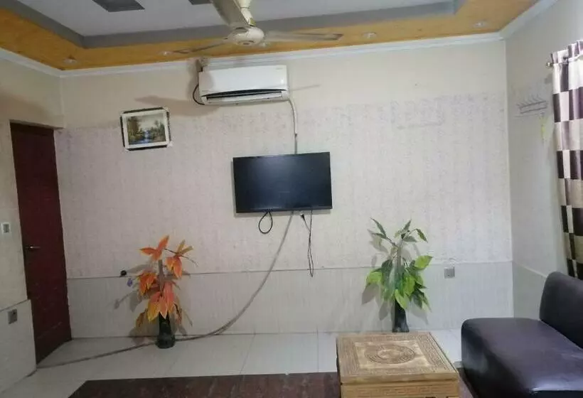 Hajveryinn_hotel Lahore