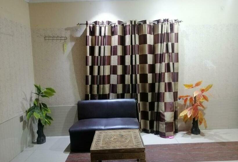 Hajveryinn_hotel Lahore