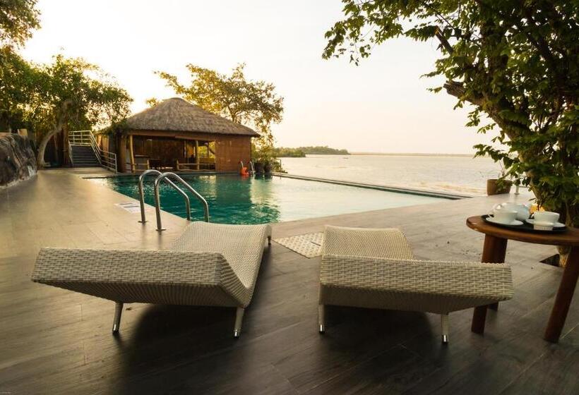 ホテル Oruwa Boutique Villas