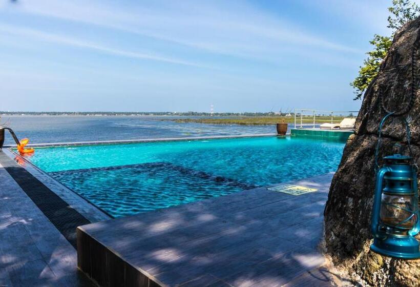 ホテル Oruwa Boutique Villas