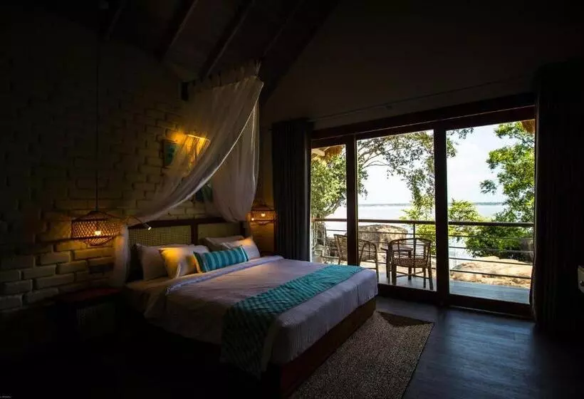 ホテル Oruwa Boutique Villas