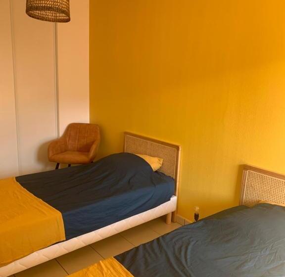 Bel Appartement Climatisé & Parking