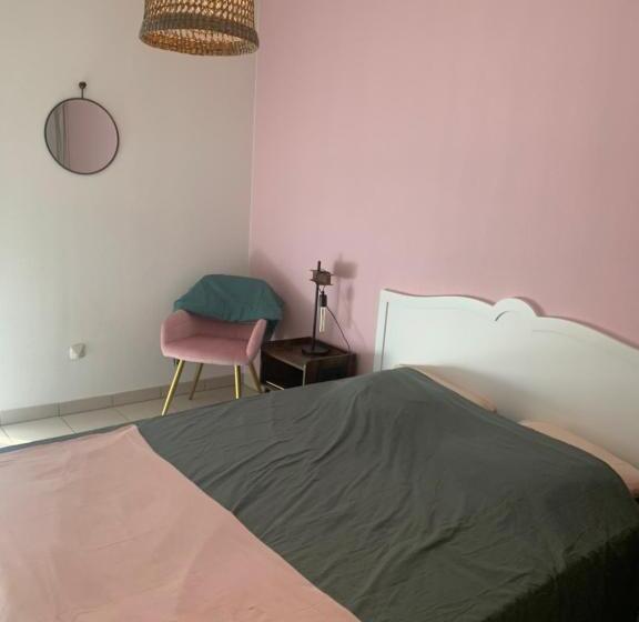 Bel Appartement Climatisé & Parking