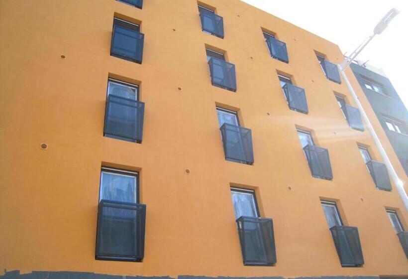 Bel Appartement Climatisé & Parking