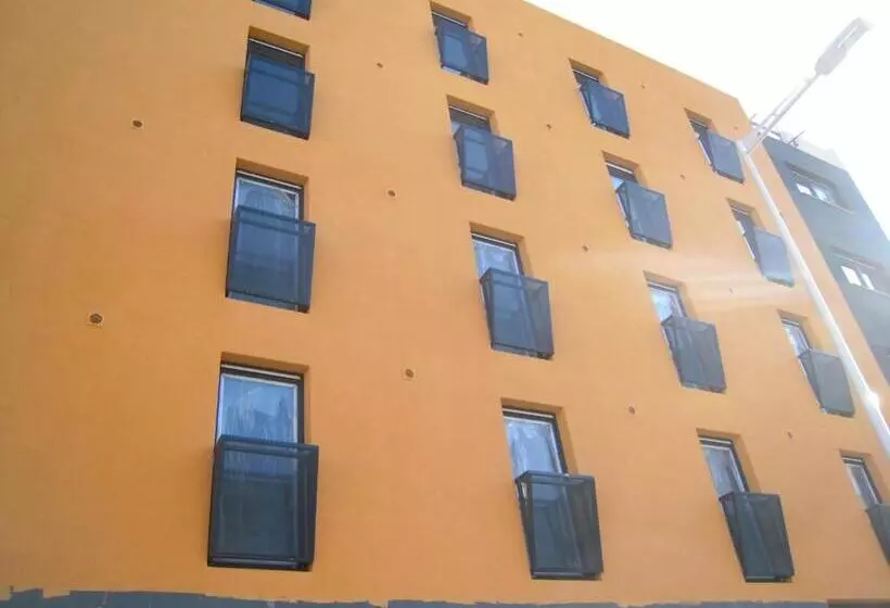 Bel Appartement Climatisé & Parking