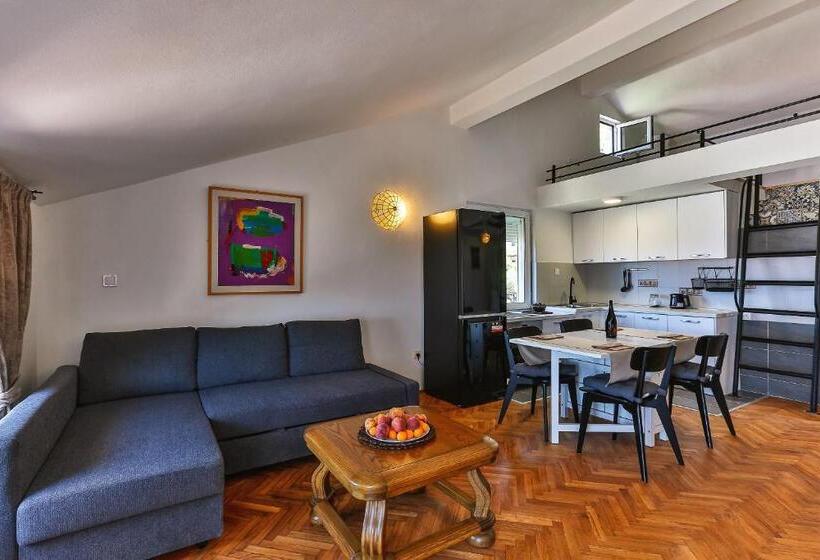 Barbara Sveti Stefan