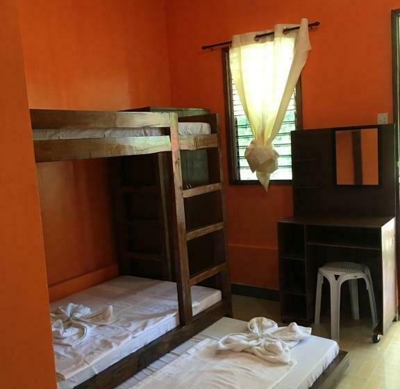 הוסטל Panglao Rainbow Inn