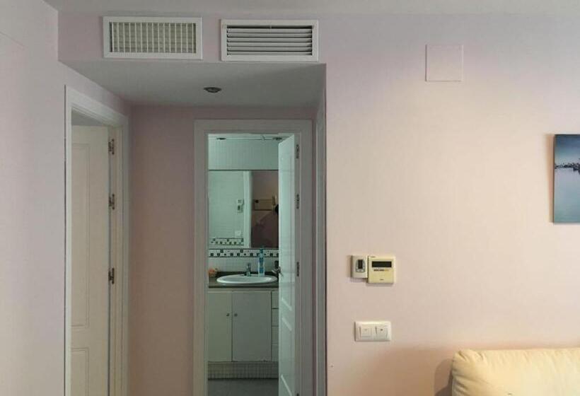 Apartamento Turístico En Paseo Marítimo De Barbate