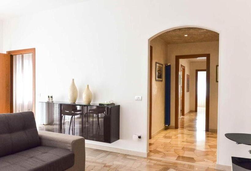 Appartamento Di Silvia Silvia S Apartment