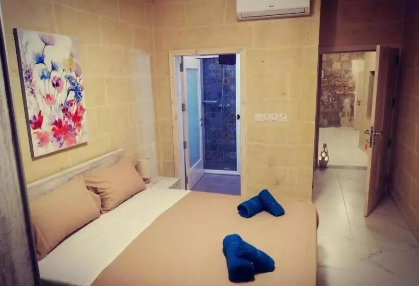 تختخواب و صبحانه Fiftyfour West Boutique Living