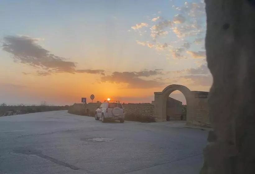 تختخواب و صبحانه Fiftyfour West Boutique Living