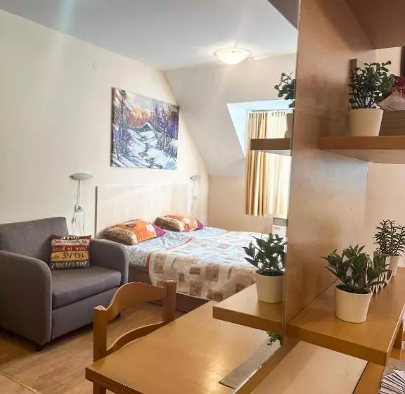 Castle Romance   Pamporovo