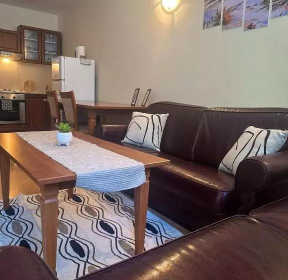 Castle Romance   Pamporovo