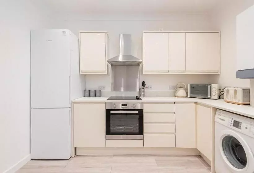 Hilltown Apartment